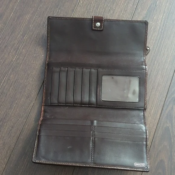 Coach Wallet - Picture 2 of 7